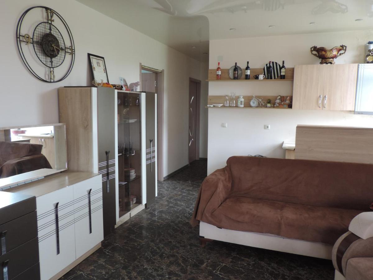 Luka Hotel Kobuleti Ngoại thất bức ảnh